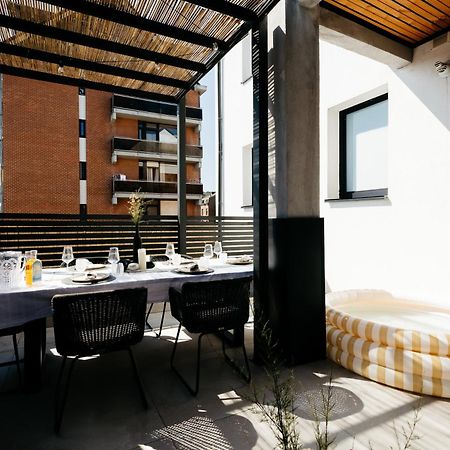נמור The Edgewater Suites - Park View מראה חיצוני תמונה